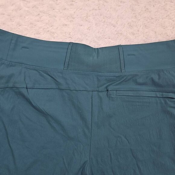 Athleta Trekkie North short women's size 20 Teal #530626 - Picture 10 of 13